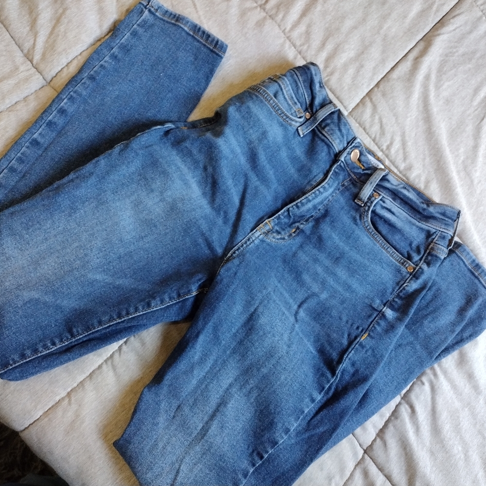 Forever 21 High Waist Jeans Size 24